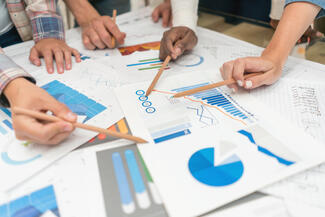 Analysieren (Foto: iStock/andresr)